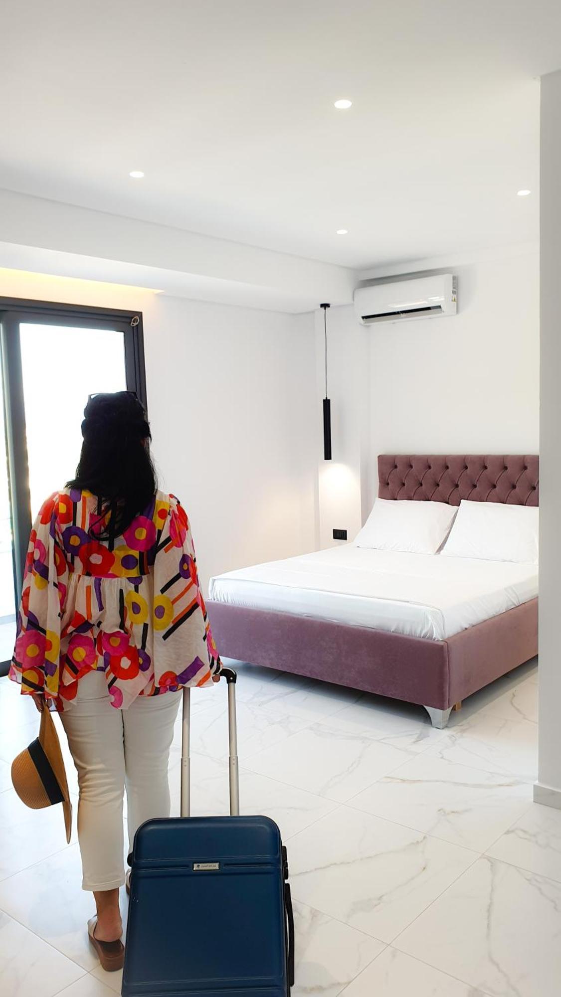 Mia Apartman